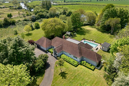 2 acres of Land for sale in Dorchester