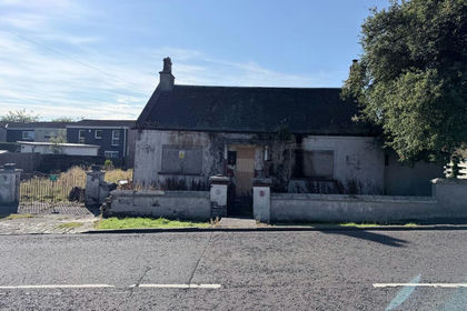 Derelict property for sale in Cumbernauld and Kirkintilloch