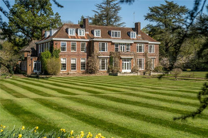 29 acres of Country Home for sale in Liss