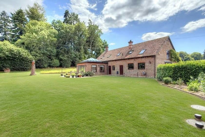 Land for sale in Liss