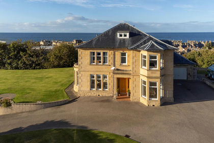 2 acres of House with Land for sale in Aberdeenshire North and Moray East