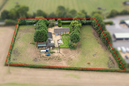 2 acres of Smallholding for sale in Great Oxendon