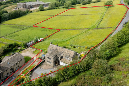 5.3 acres of House with Land for sale in Holme Valley