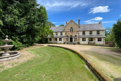 2.3 acres of House with Land for sale in Felbridge