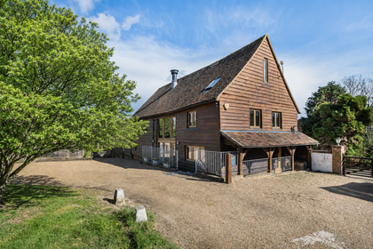 Barn Conversion for sale in Nuthurst