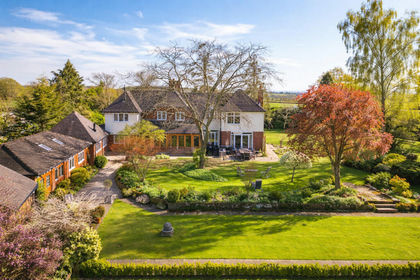 2 acres of Land for sale in Wootton Wawen