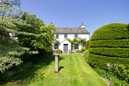 6.7 acres of House with Land for sale in Lower Allithwaite