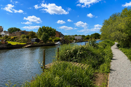 River property for sale in Beccles