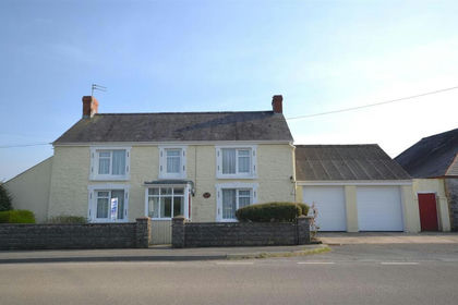 Land for sale in Aberporth