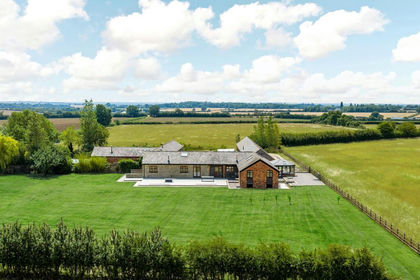 2 acres of Barn Conversion for sale in Hanslope