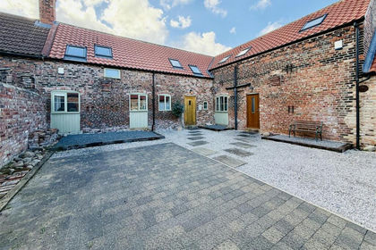 Barn Conversion for sale in Thorpe Willoughby