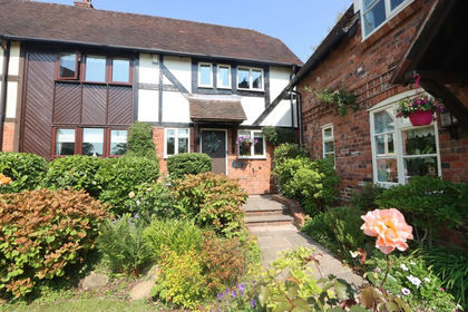 Land for sale in Churchill and Blakedown