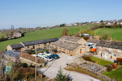 Barn Conversion for sale in Briercliffe