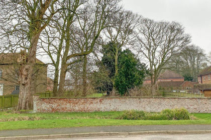 Land for sale in Luttons