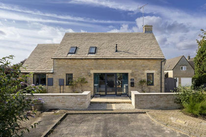 Land for sale in Ascott-under-Wychwood