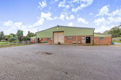 15 acres of Equestrian property for sale in Kirton