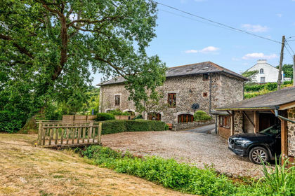 Land for sale in Ilsington