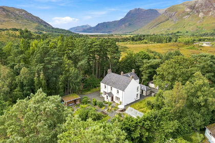 1.4 acres of House with Land for sale in Inverness, Skye and West Ross-shire