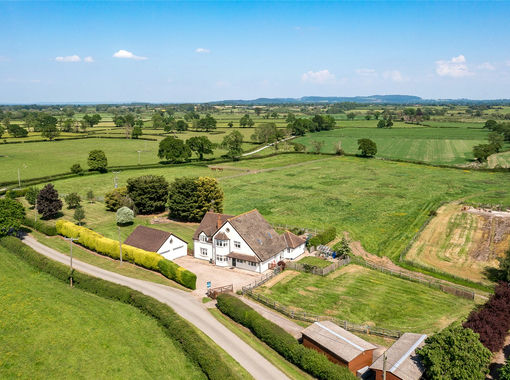3.3 acres of House with Land for sale in Wrexham