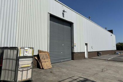 Warehouse for sale in Andover