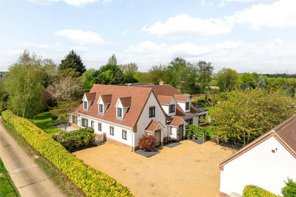 3.5 acres of Country Home for sale in Wyboston, Chawston and Colesden