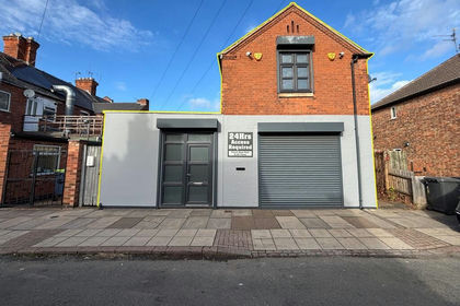 Warehouse for sale in Leicester South
