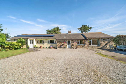 1.5 acres of House with Land for sale in St. Agnes