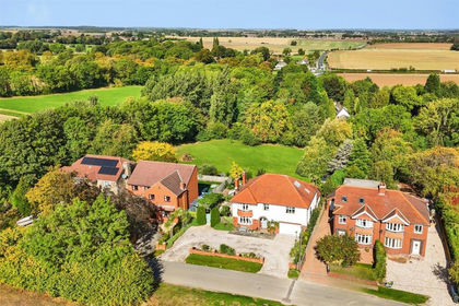 1.3 acres of House with Land for sale in Hillam