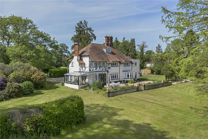 1.7 acres of House with Land for sale in South Hinksey
