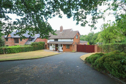1 acre of House with Land for sale in Aldridge-Brownhills