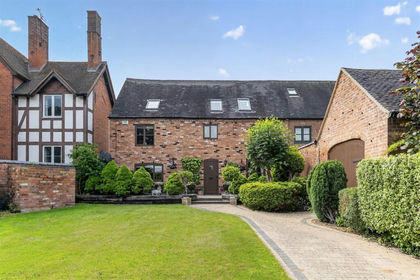 Barn Conversion for sale in Drayton Bassett