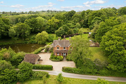 5.5 acres of Land for sale in Mayfield and Five Ashes