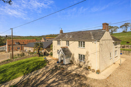 18 acres of Smallholding for sale in Wootton Fitzpaine