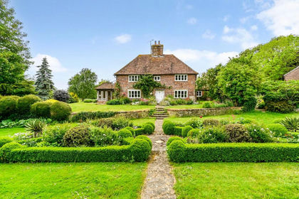 9.5 acres of Agricultural Land for sale in Postling