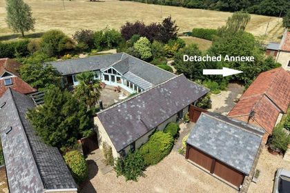 Barn Conversion for sale in Cold Brayfield