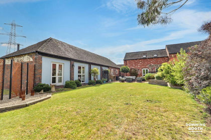 Barn Conversion for sale in Streethay