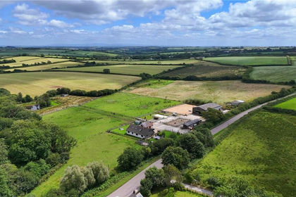 12 acres of Equestrian property for sale in Bradworthy
