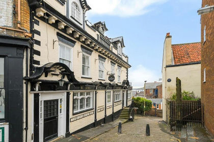 Pub for sale in Scarborough