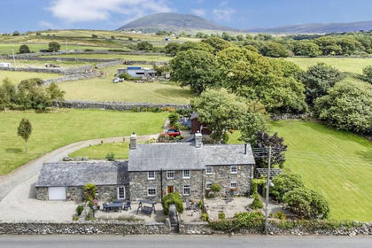 1.5 acres of Land for sale in Dyffryn Ardudwy