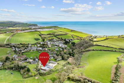 2.5 acres of House with Land for sale in Symondsbury