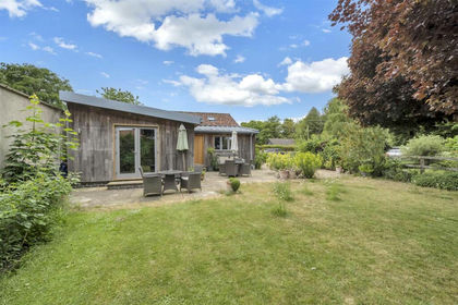 Barn Conversion for sale in Redgrave