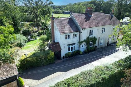 1.2 acres of House with Land for sale in Doddinghurst