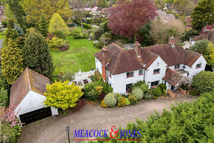 1 acres of Land for sale in Brentwood and Ongar