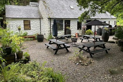 1 acre of Pub for sale in Stirling and Strathallan