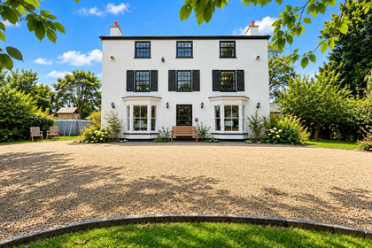 2.7 acres of House with Land for sale in Whaplode