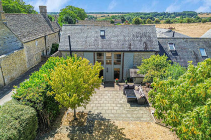 Barn Conversion for sale in Crawley