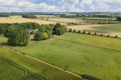 8 acres of Barn Conversion for sale in Eastleach
