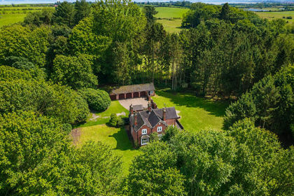 3 acres of House with Land for sale in Wychnor