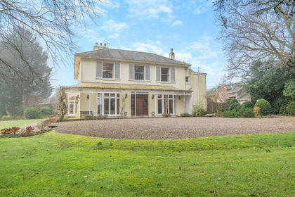 1.2 acres of Cottage for sale in Tiverton