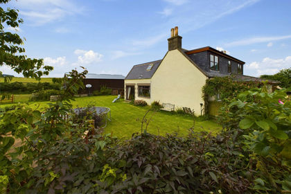 2 acres of House with Land for sale in Aberdeenshire North and Moray East